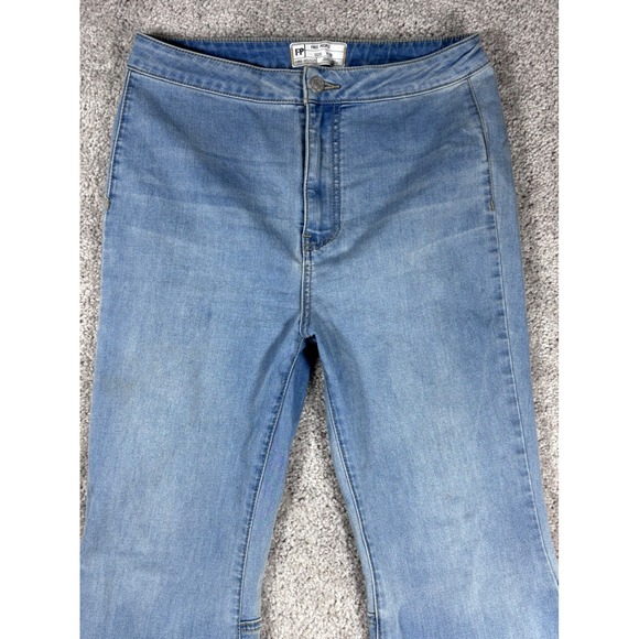 Free People Womens Size 29 Light Wash High Rise Flare Jeans‎ - Picture 2 of 15